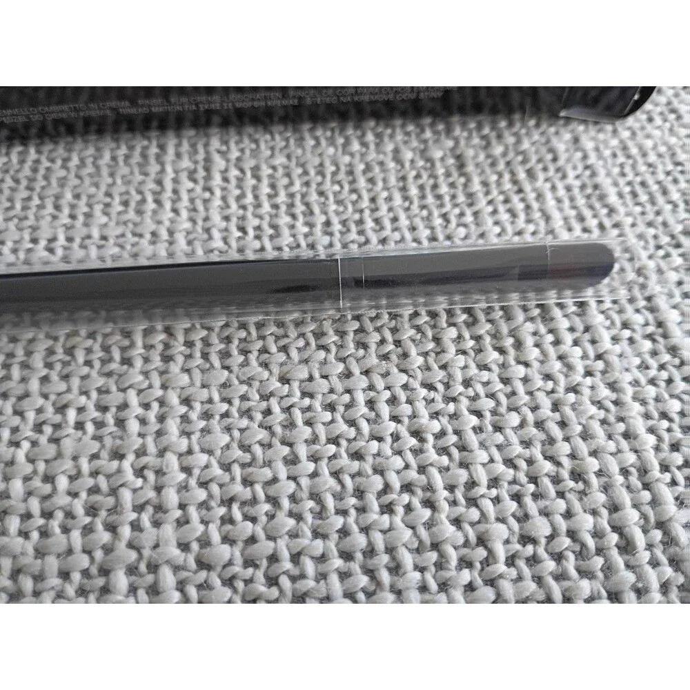 LAURA MERCIER Crème Eye Color Brush | 6.8” NIB